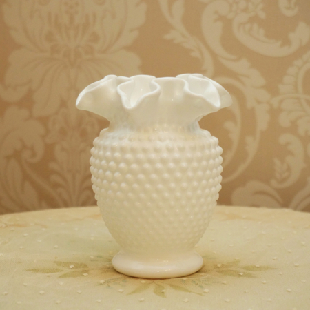 フェントン製 ミルクガラス ピンク フリル 花瓶 – Allen Antiques 